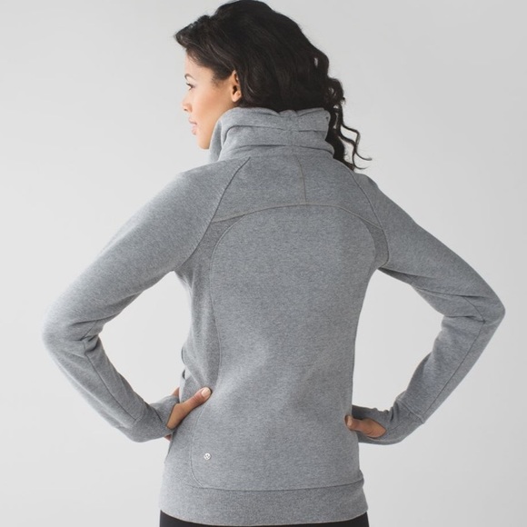 Lululemon cozy cuddle up jacket - Picture 2 of 4